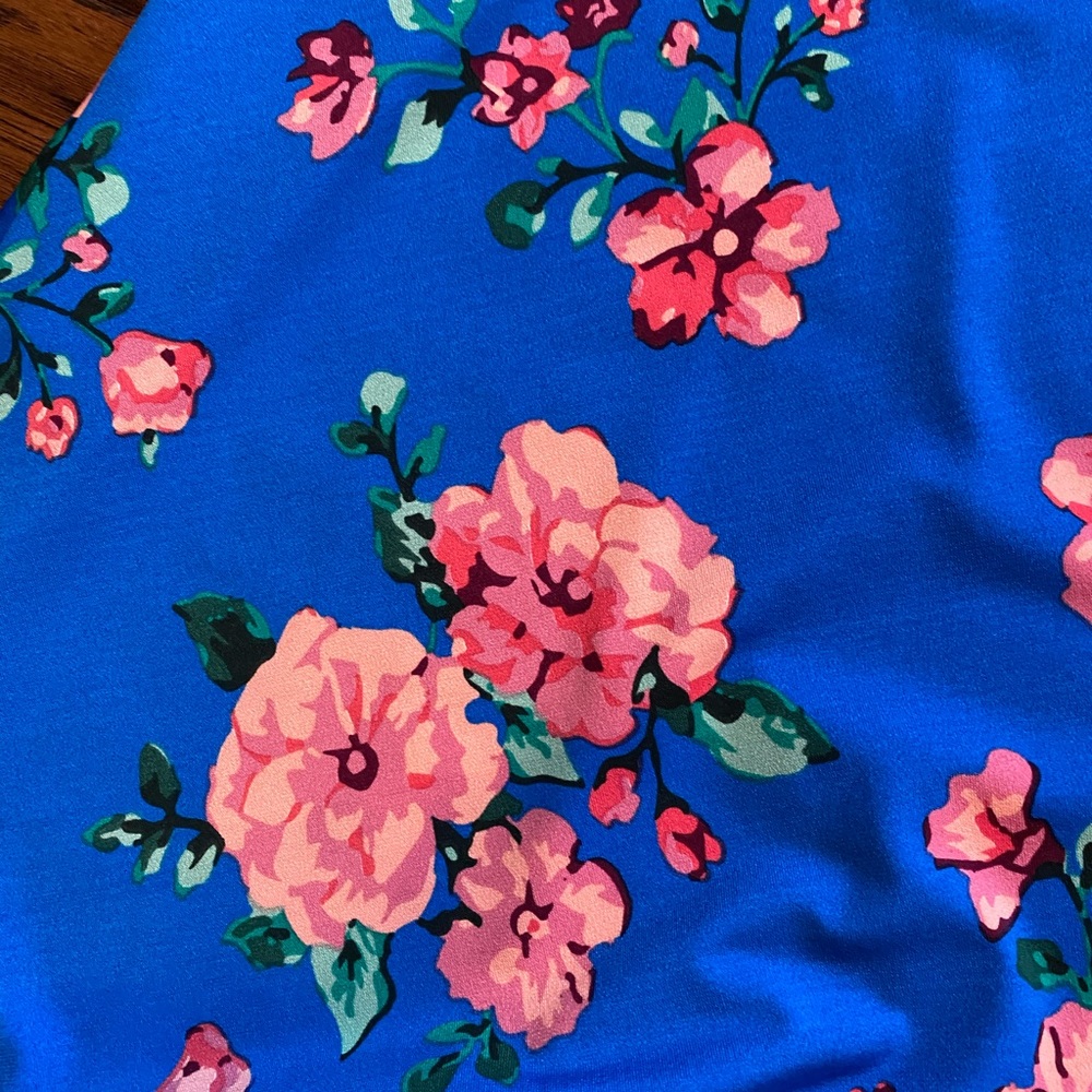 LLR Nicki - Picture 2 of 2